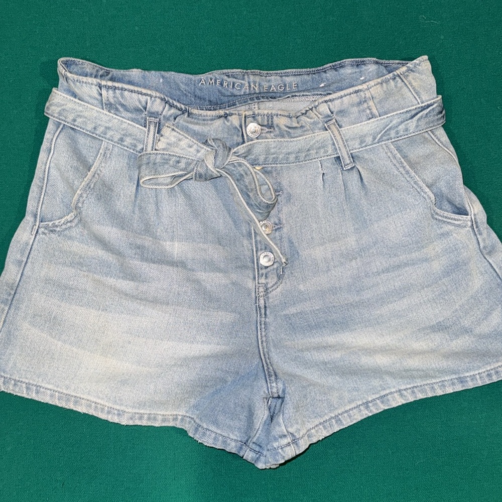 American Eagle Mom Jean Shorts